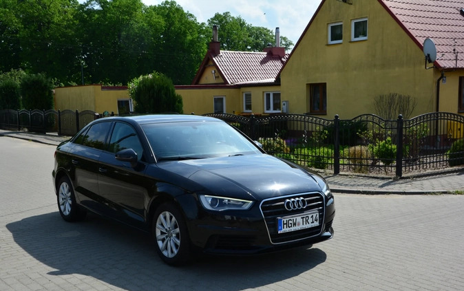 Audi A3 cena 58500 przebieg: 220000, rok produkcji 2014 z Łobez małe 631